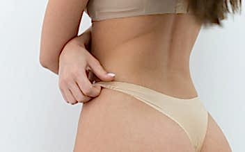 Лазерная эпиляция ягодиц