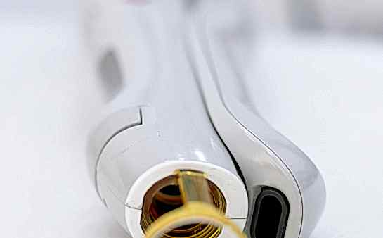 Эпиляция живота для мужчин