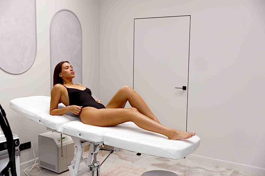 Водные процедуры и лазерная эпиляция: как не навредить коже?